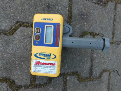 Spectra Bouwlaser LL100